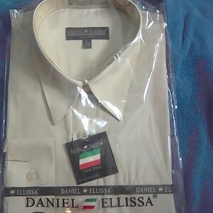 NWT Daniel Ellissa mens long sleeve dress shirt, color: cream, size L (16 1/2)